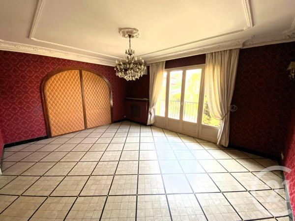 Appartement F4 à vendre  4 pièces - 90,70 m 2   VENISSIEUX  - 69