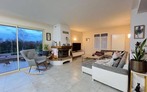 Maison à vendre    8 pièces •  La Fresnaye-sur-Chédouet