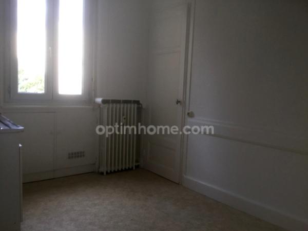 Rue des Teinturiers à St-Etienne, appartement  T2 bis de 62.34 m².