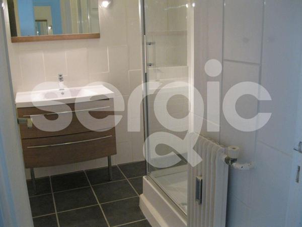 Location 3 Pieces 85 60200 Compiegne 43 0544 01 0001
