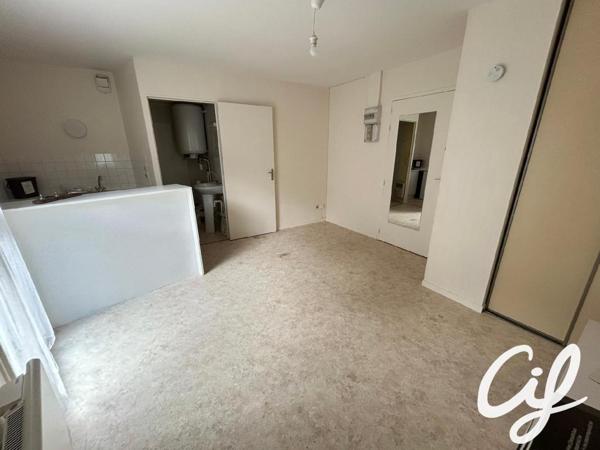 Appartement T1 NANTES Richebourg - 19 m2  94 000 Euros