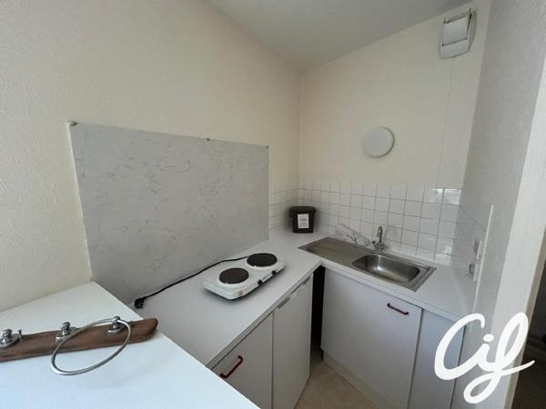 Appartement T1 NANTES Richebourg - 19 m2  94 000 Euros