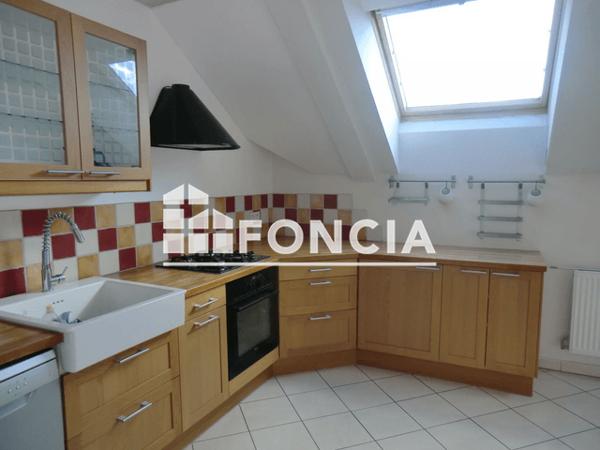Location Appartement 4 pièces 88.7 m² - 139 C RUE DE LA BOURGEAT Rives 38140