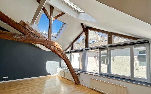 Appartement à vendre    5 pièces • 121,05 m2 Orléans