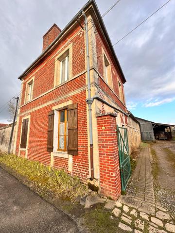 SAINTE GENEVIEVE PROCHE Maison à Vendre 4 pièces- dépendance, grange, hangar , jardin