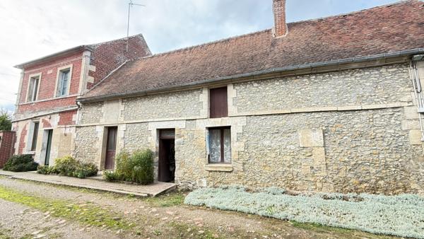 SAINTE GENEVIEVE PROCHE Maison à Vendre 4 pièces- dépendance, grange, hangar , jardin