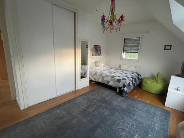 Bruz (35170) Maison architecte avec piscine