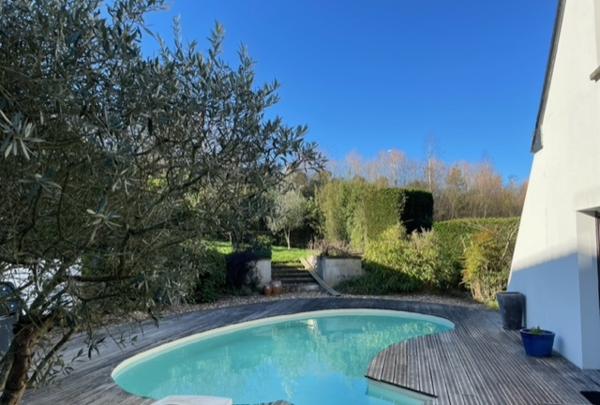 Bruz (35170) Maison architecte avec piscine