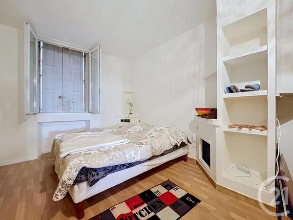 Appartement F3 à vendre  3 pièces - 82,65 m 2   BAGNOLS SUR CEZE  - 30