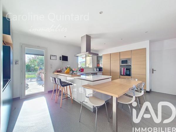 Maison à vendre 5 pièces 202 m² Tournefeuille