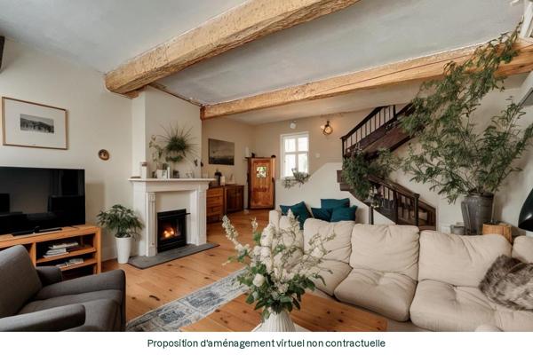 A VENDRE - Montesquieu Volvestre - ENSEMBLE IMMOBILIER A RENOVER