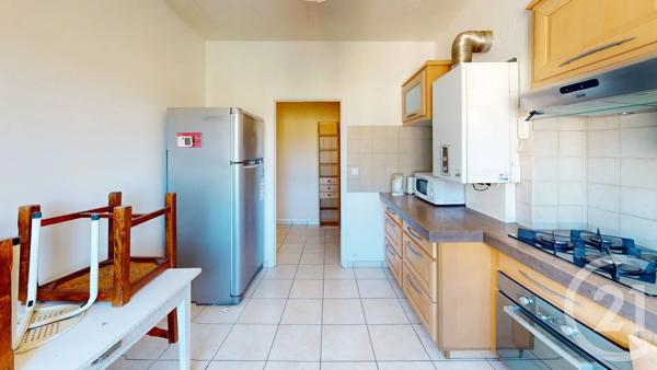 Appartement T4 à vendre  4 pièces - 80,67 m 2   RODEZ  - 12
