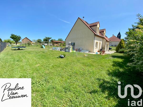 Maison à vendre 8 pièces 144 m² La Villeneuve-au-Chêne