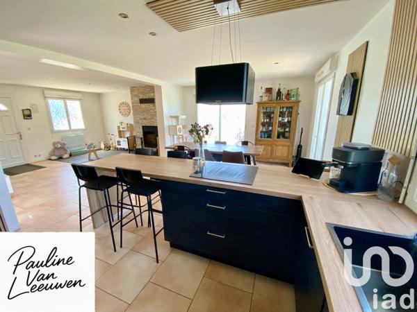 Maison à vendre 8 pièces 144 m² La Villeneuve-au-Chêne