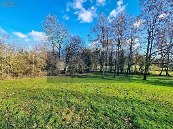 Terrain à Batir à vendre à Versonnex dans l'Ain (01210), ref : 01047-782