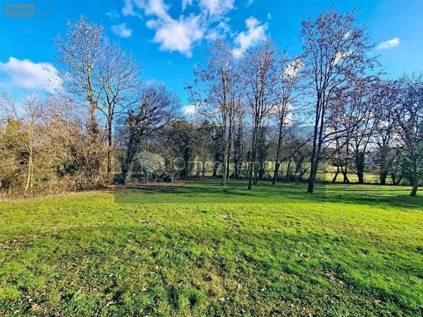 Terrain à Batir à vendre à Versonnex dans l'Ain (01210), ref : 01047-782
