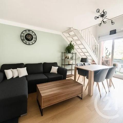 Appartement T4 à vendre  4 pièces - 66 m 2   ST JEAN  - 31
