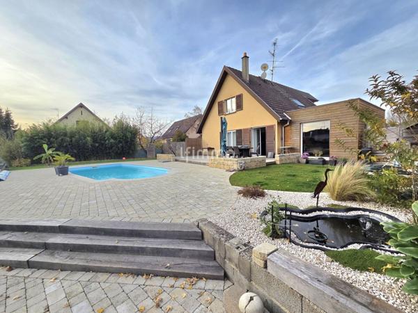 Belle maison 150M² 5 chambres avec piscine .