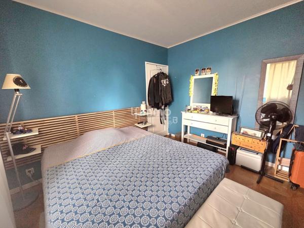 Belle maison 150M² 5 chambres avec piscine .