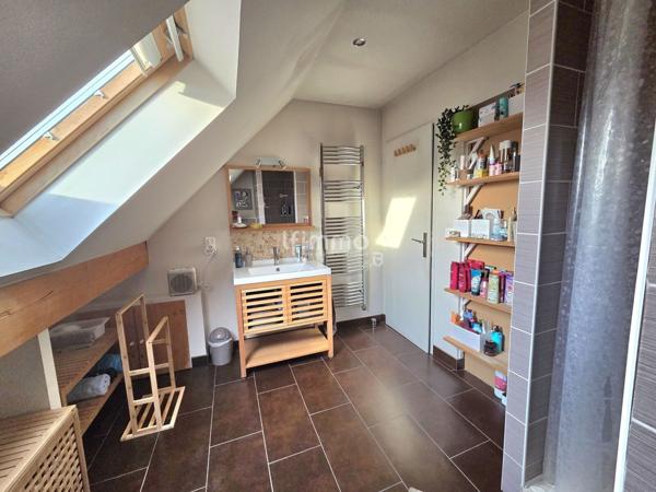 Belle maison 150M² 5 chambres avec piscine .