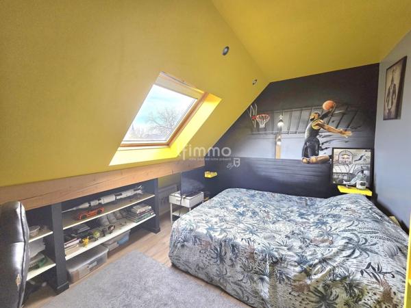 Belle maison 150M² 5 chambres avec piscine .