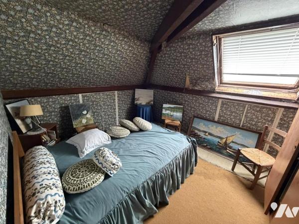 Maison avec grand terrain proche bourg de Portbail 