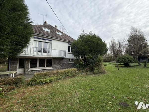 Maison avec grand terrain proche bourg de Portbail 