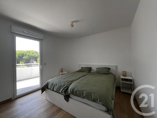 Appartement F3 à vendre  3 pièces - 70,50 m 2   LA GRANDE MOTTE  - 34