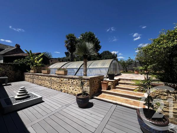 Maison à vendre  7 pièces - 248 m 2   ST LAURENT DE NESTE  - 65