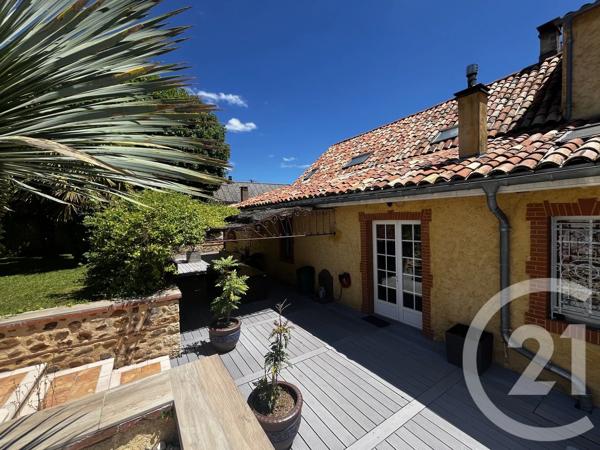 Maison à vendre  7 pièces - 248 m 2   ST LAURENT DE NESTE  - 65