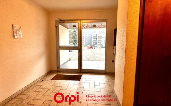 Immeuble à vendre    10 pièces •  Ostwald