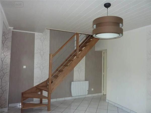 Location - Maison La Baconnière 53240 2 pièces 40 m 2 100 m 2