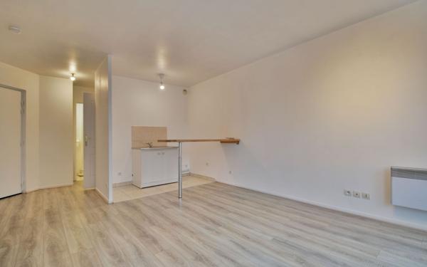 Appartement à vendre    2 pièces • 40 m2 Esbly