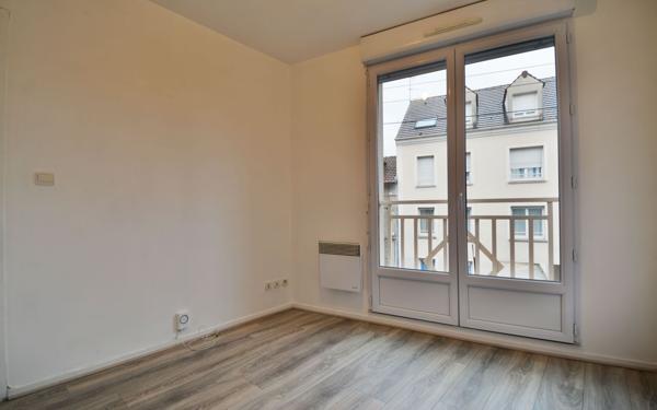 Appartement à vendre    2 pièces • 40 m2 Esbly