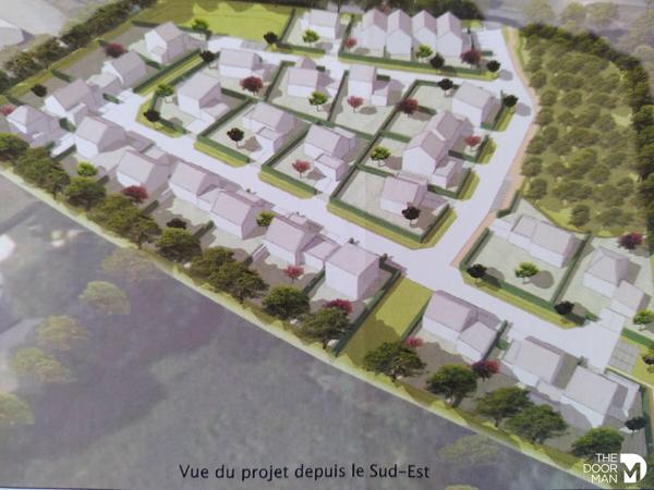 Terrain - Vendu - 407 m² - PEAULE | The Door Man