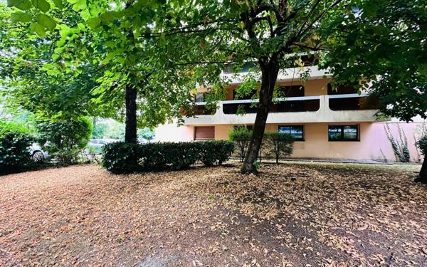 Appartement à vendre    3 pièces • 66 m2 Le Bouscat