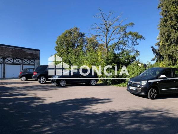 Location Parking 13.7 m² - 18-22 RUE MILON DE MARTIGNY Laon 02000
