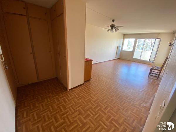 Appartement - Vendu - 71 m² - MONTIGNY-LE-BRETONNEUX | The Door Man