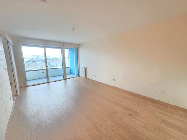 Appartement 3 pièces – 65 m² environ à Rennes (ref : G64115)