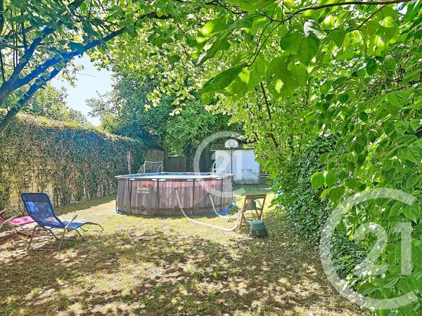 Appartement Duplex à vendre  5 pièces - 98,90 m 2   LAGNIEU  - 01