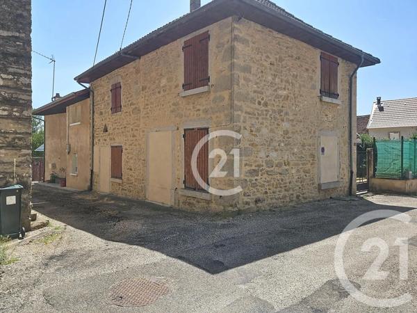 Appartement Duplex à vendre  5 pièces - 98,90 m 2   LAGNIEU  - 01