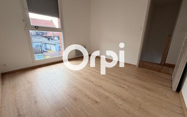 Appartement à louer    4 pièces •  Templeuve