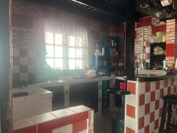 Maison à vendre 10 pièces KOUROU (973)