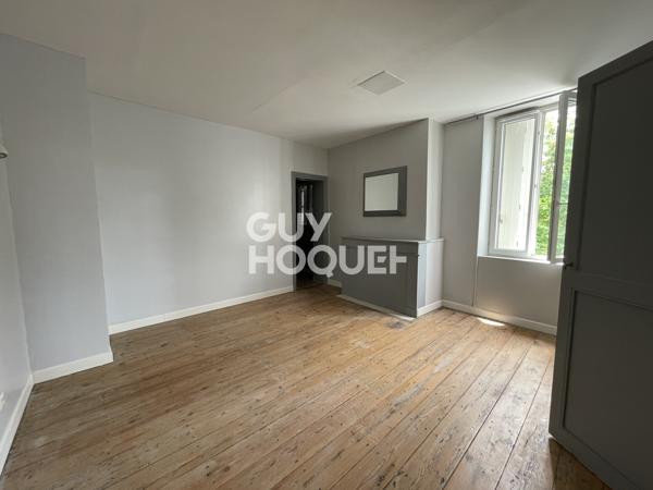 APPARTEMENT À LOUER DE 2 PIÈCES DE 52,18 M²