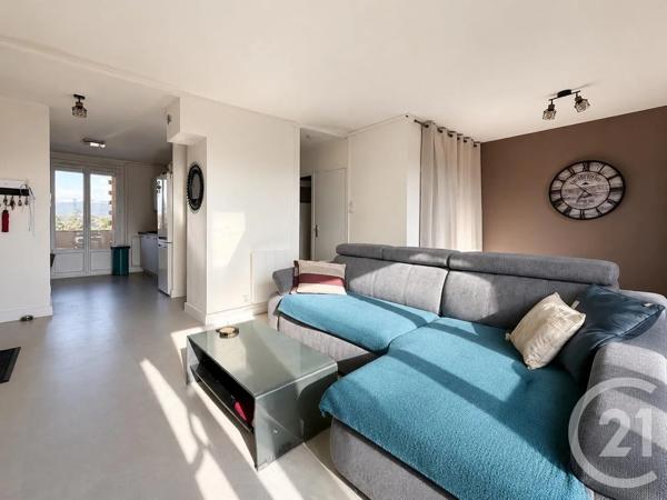 Appartement T2 à vendre  2 pièces - 53 m 2   VALENCE  - 26