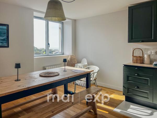 Immeuble de caractère avec vue mer, quartier prisé du Manémeur – Quiberon