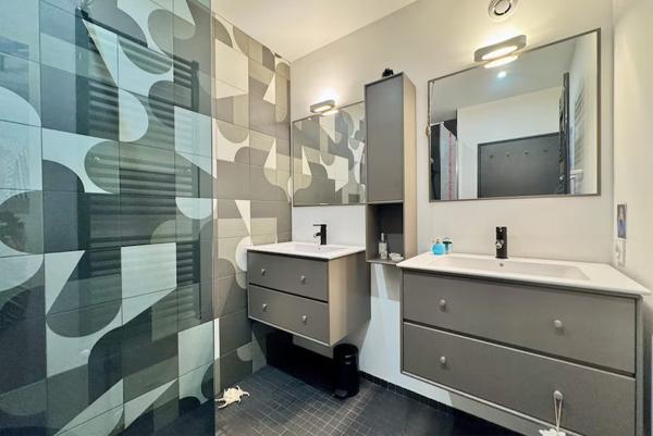 Appartement T3 – Quartier Saint-Hélier – 75 m² avec terrasse, vue dégagée