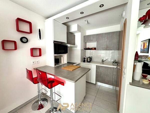 Appartement - T2 - 42m2 - Jardin - Parking - La Rochelle Médiathèque (Ville en bois) 295 000 € **  - Référence  JH736D3