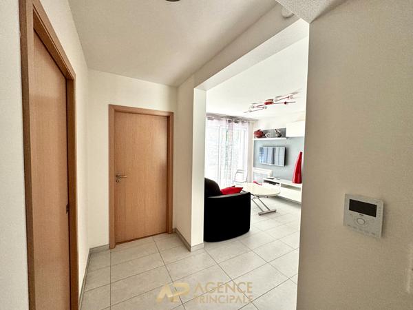 Appartement - T2 - 42m2 - Jardin - Parking - La Rochelle Médiathèque (Ville en bois) 295 000 € **  - Référence  JH736D3