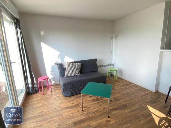 Appartement à louer 2 pièces 51.87m²